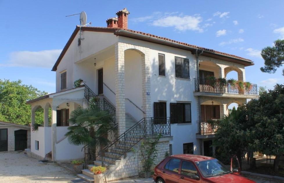 Apartment Radovan Poreč Exterior foto