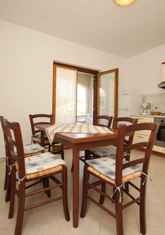 Apartment Radovan Poreč Exterior foto